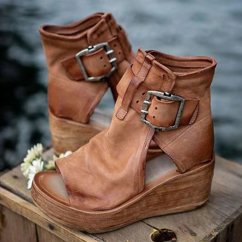 Fashion Hollow Carved Shoes