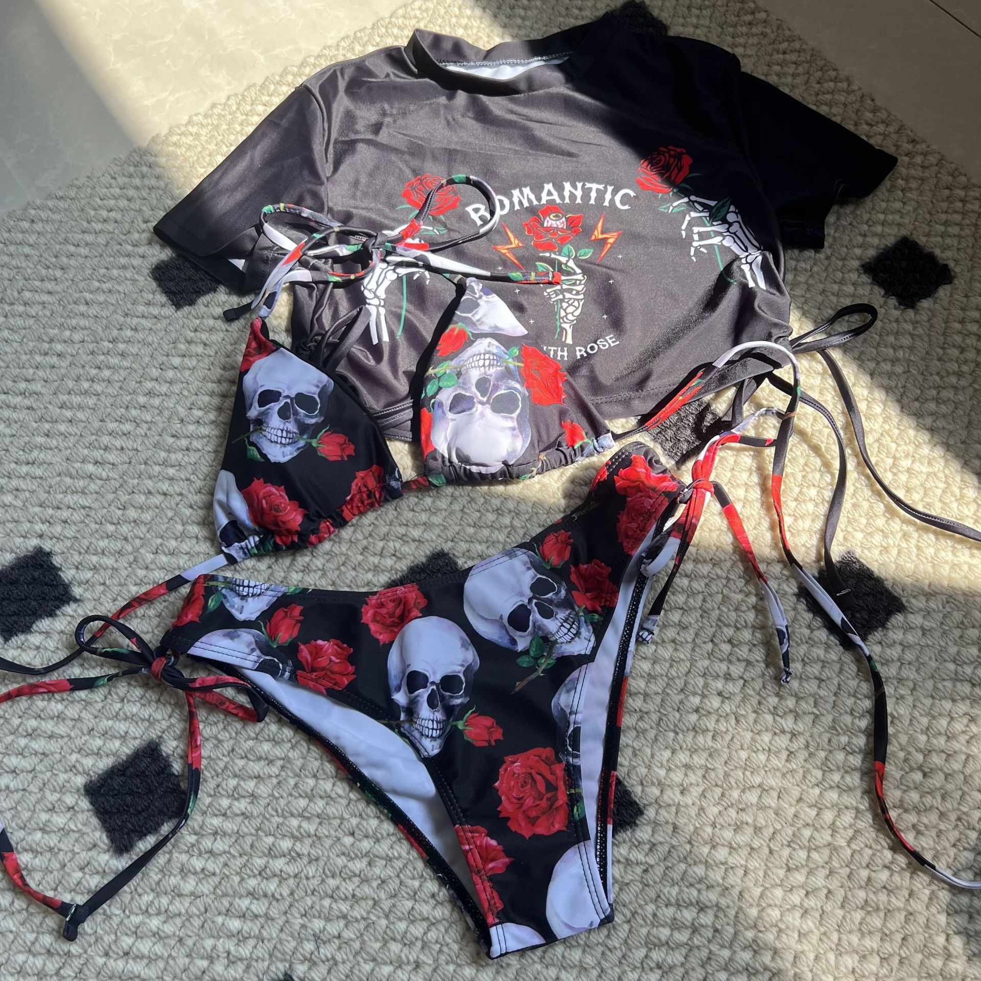 Sexy Skull Rose Printed Three-piece Swimsuit Bikini Set